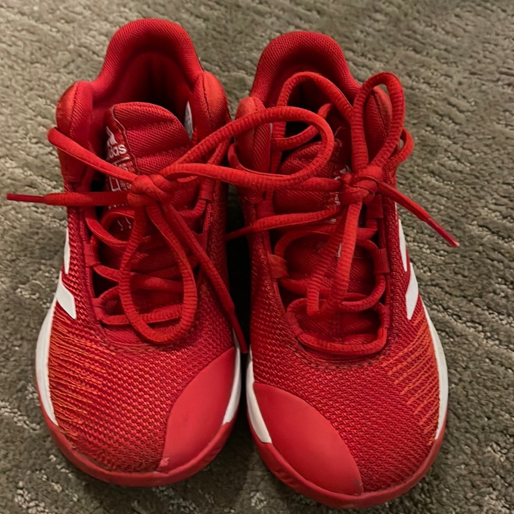 12C boys adidas cloud$30